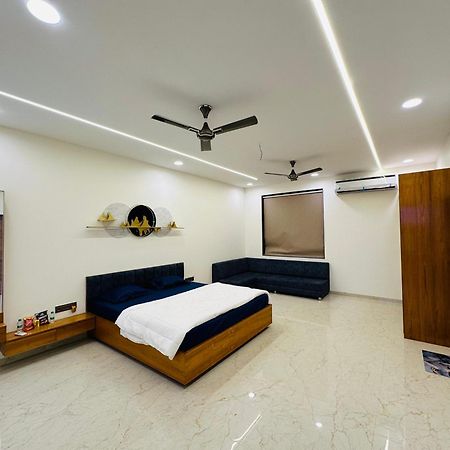 Karmabhumi 1 Villa Satej ภายนอก รูปภาพ