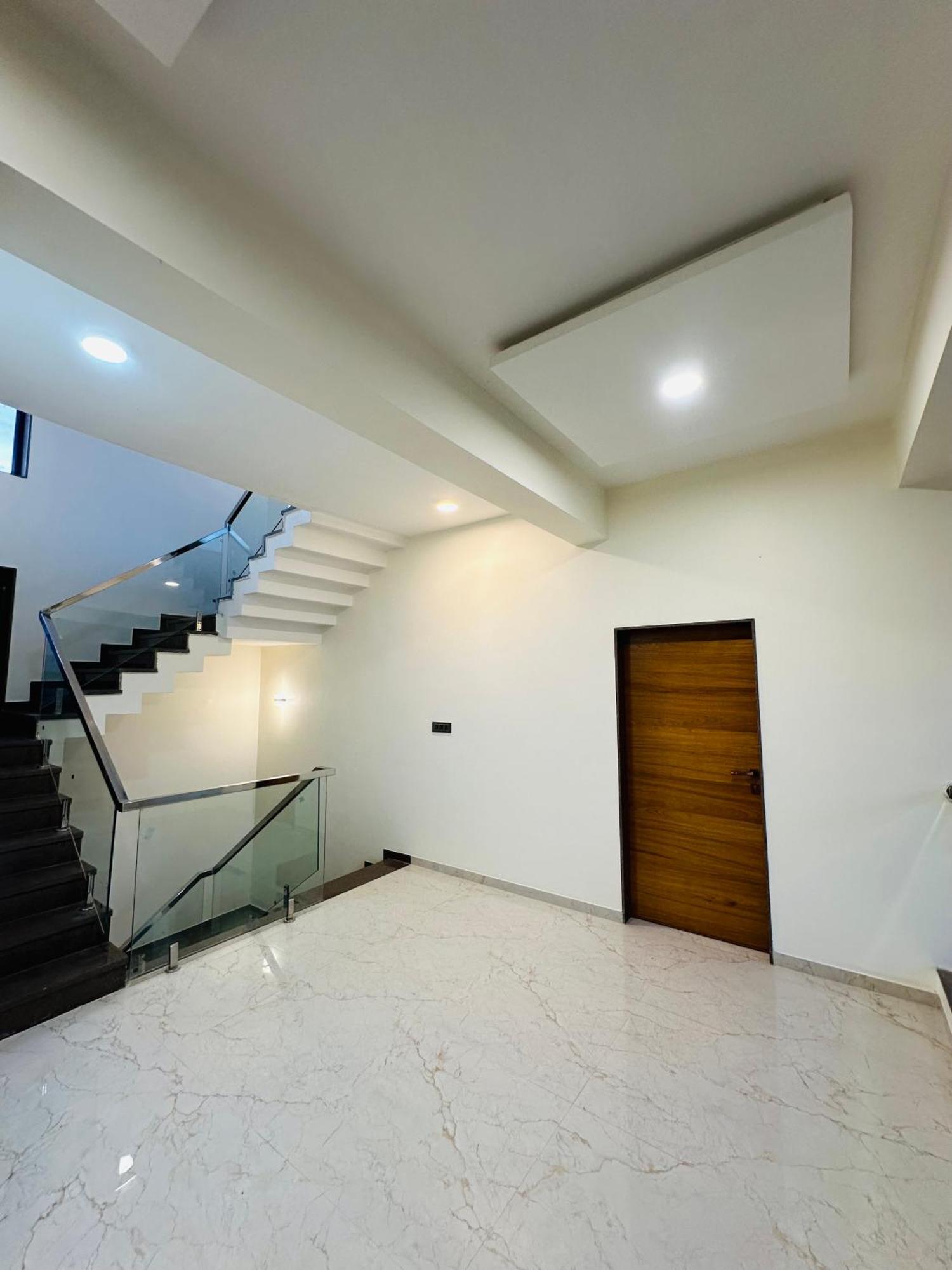 Karmabhumi 1 Villa Satej ภายนอก รูปภาพ