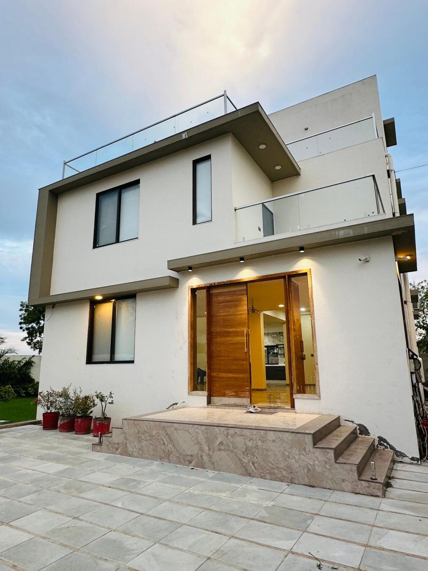 Karmabhumi 1 Villa Satej ภายนอก รูปภาพ